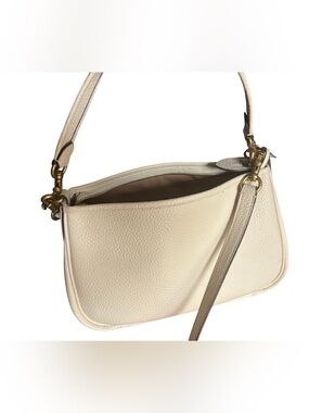 Coach Ivory pebble Leather Shoulder Bag with Removable Strap + dust bag